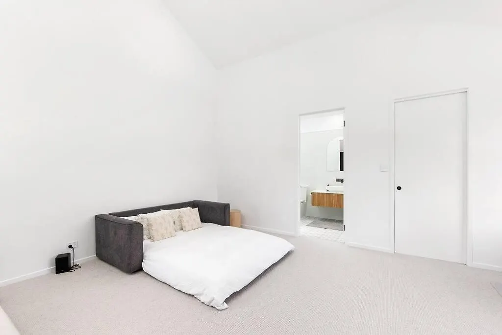 Coastal-Country Family Haven In Currumbin Pool Spa Gold Coast Holiday home