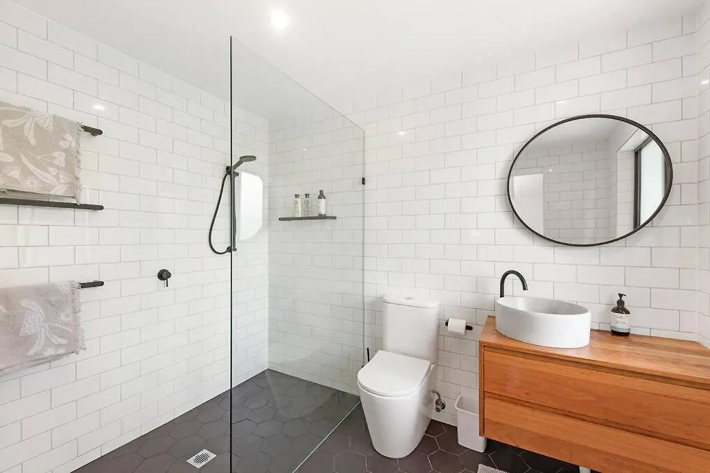 Coastal-Country Family Haven In Currumbin Pool Spa Gold Coast Holiday home