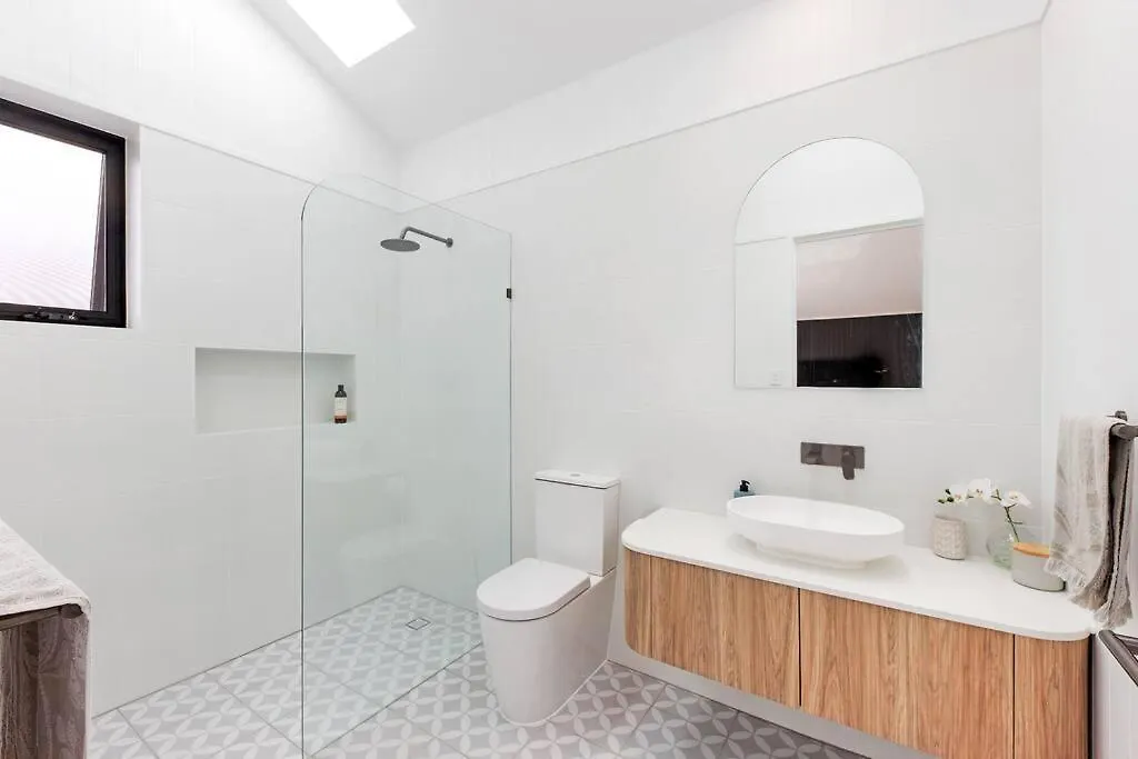 Coastal-Country Family Haven In Currumbin Pool Spa Gold Coast 0*,