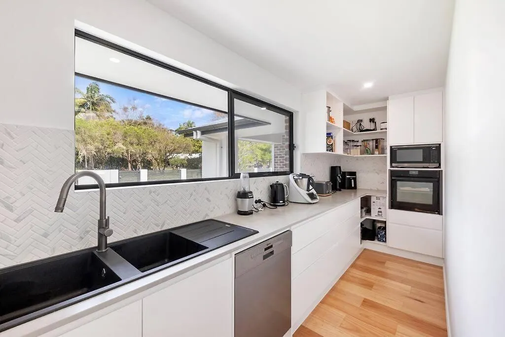 Coastal-Country Family Haven In Currumbin Pool Spa Gold Coast Vakantiehuis